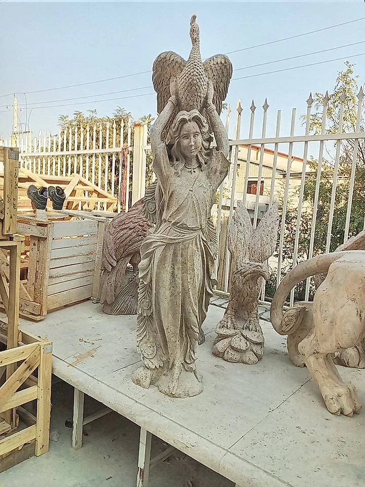 مجسمه ای