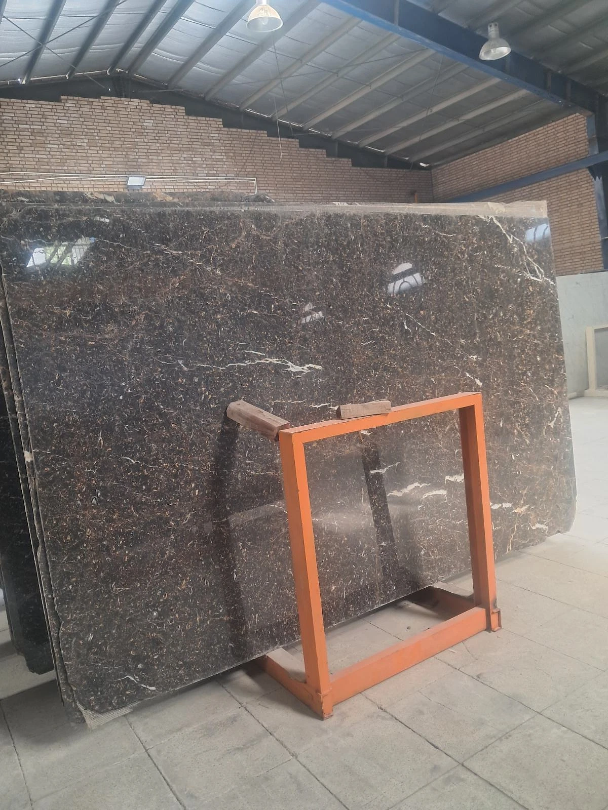 مرمریت گلدن بلک